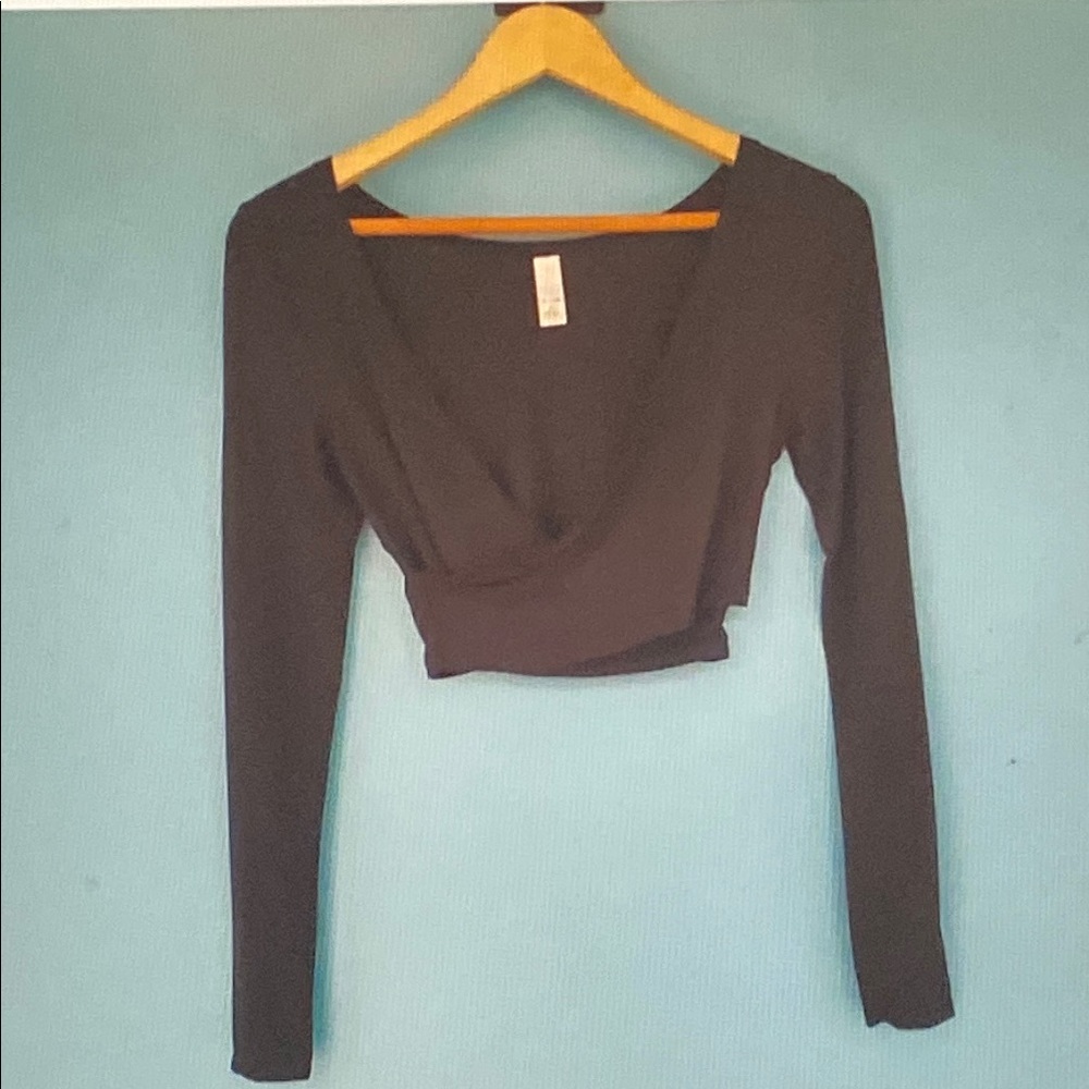 aerie Black Long-Sleeve Cropped Wrap Top